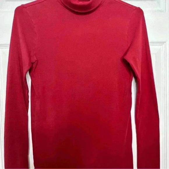 Wind River Turtle Neck Shirt Long Sleeved Red Size Small - Picture 8 of 16